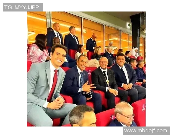 足球明星聚餐精彩瞬间视频分享让你领略他们的饮食风采与生活乐趣